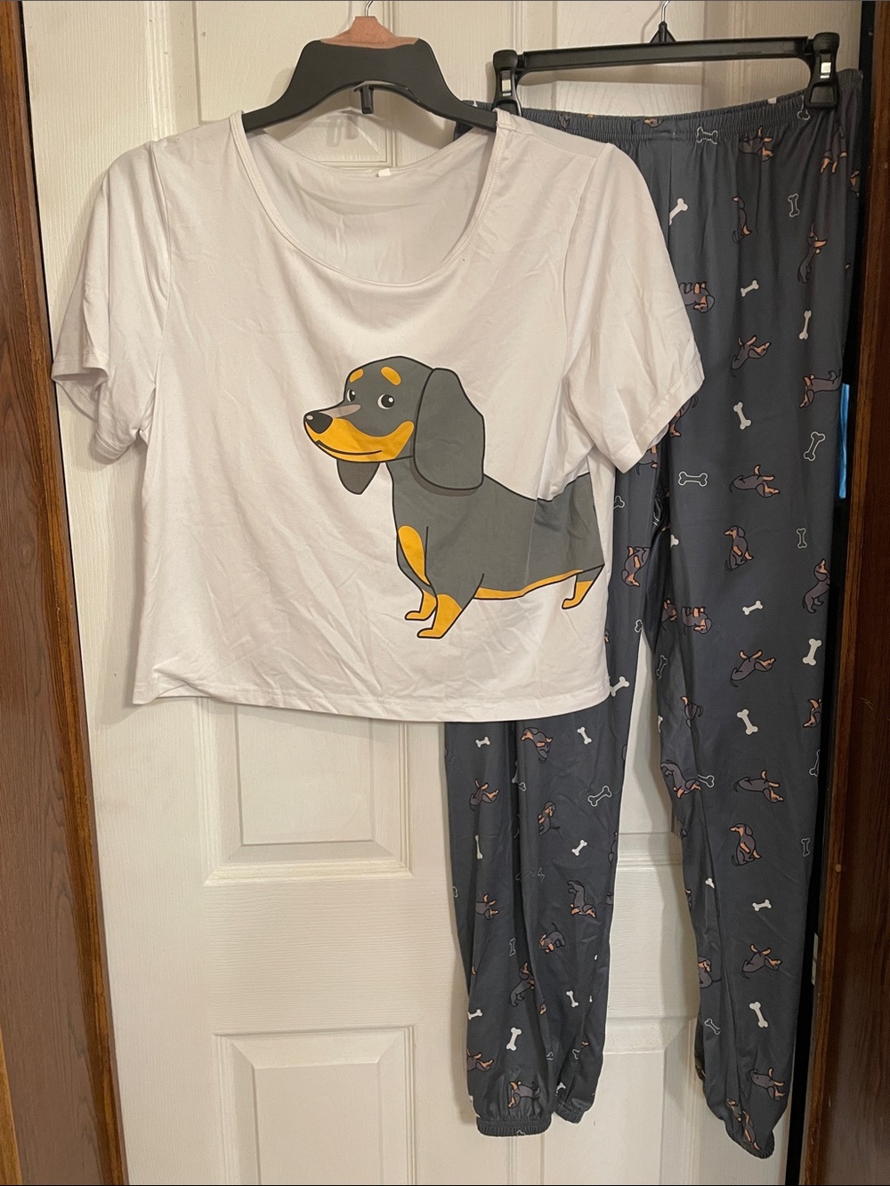 Source Unknown White & Gray Dachshund Graphic Pajama Set